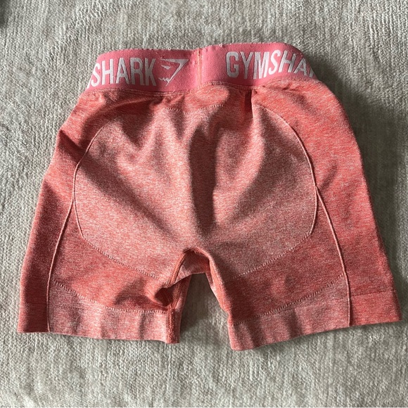 Original Pink Gymshark flex shorts - Picture 8 of 8